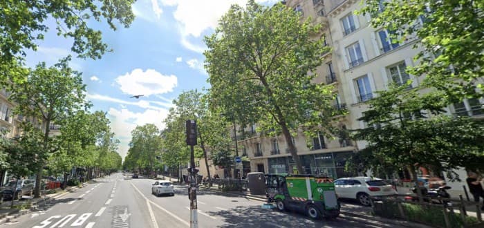 Local commercial · 360 m² · Location — photo 1