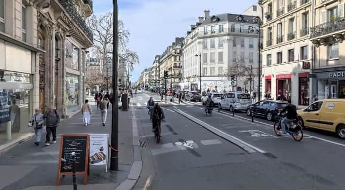 Local commercial · 84 m² · Fonds de commerce — photo 1