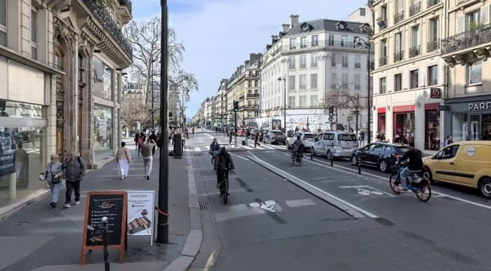 Local commercial · 84 m² · Fonds de commerce — photo 1
