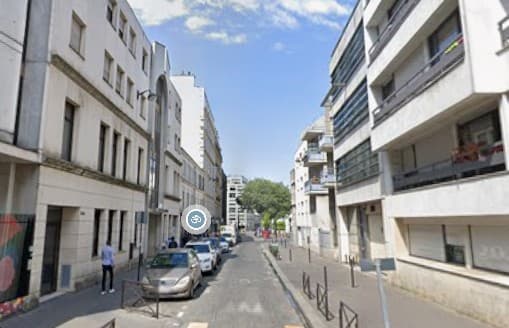 Local commercial · 207 m² · Location — photo 1
