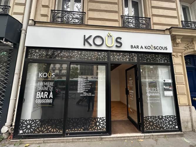 Local commercial · 68 m² · Location — photo 1