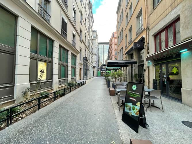 Local commercial · 60 m² · Fonds de commerce — photo 1