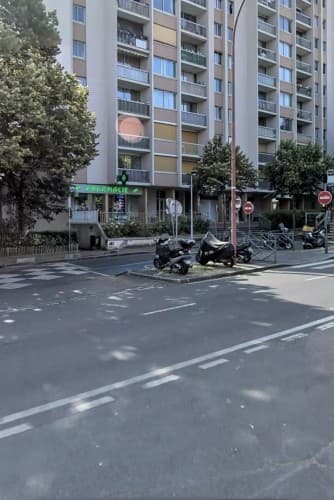 Local commercial · 180 m² · Cession de bail — photo 1