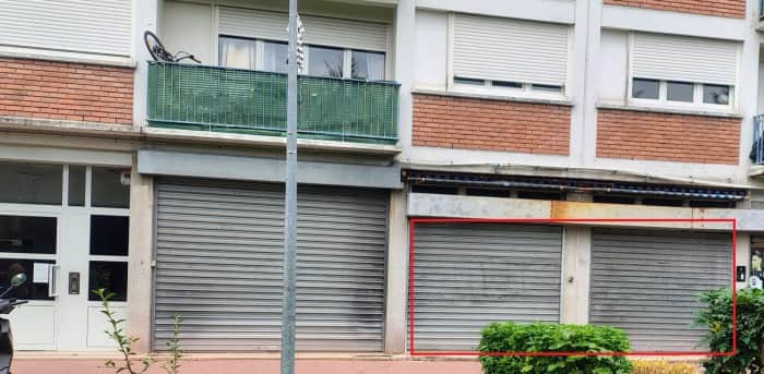 Local commercial · 97 m² · Location — photo 1