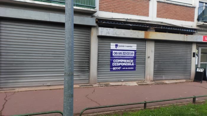 Local commercial · 97 m² · Location — photo 1