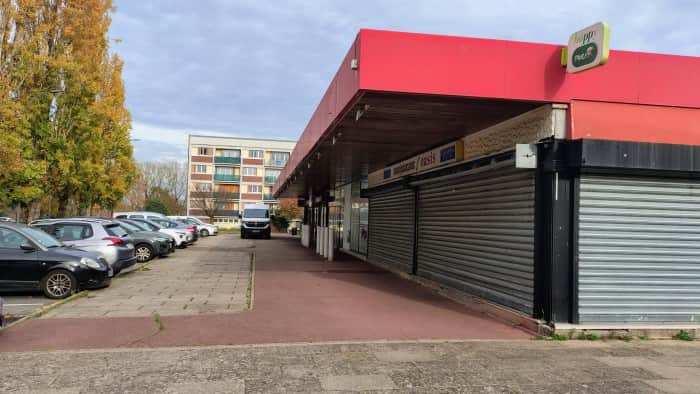 Local commercial · 197 m² · Location — photo 1