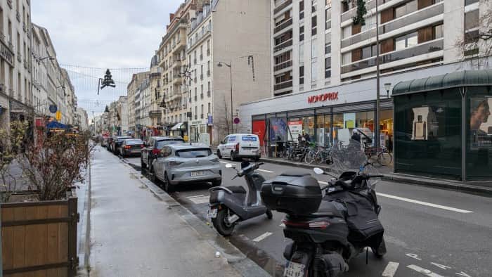 Local commercial · 142 m² · Cession de bail — photo 1