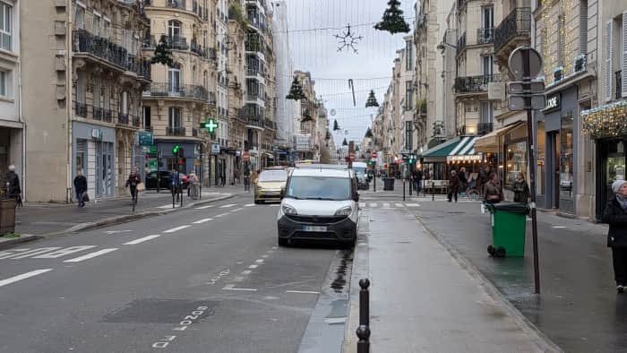 Local commercial · 142 m² · Cession de bail — photo 1