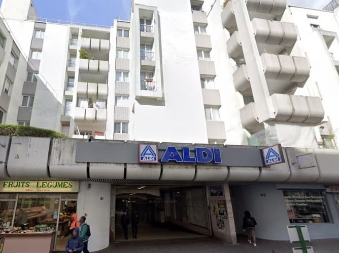 Local commercial · 400 m² · Cession de bail — photo 1