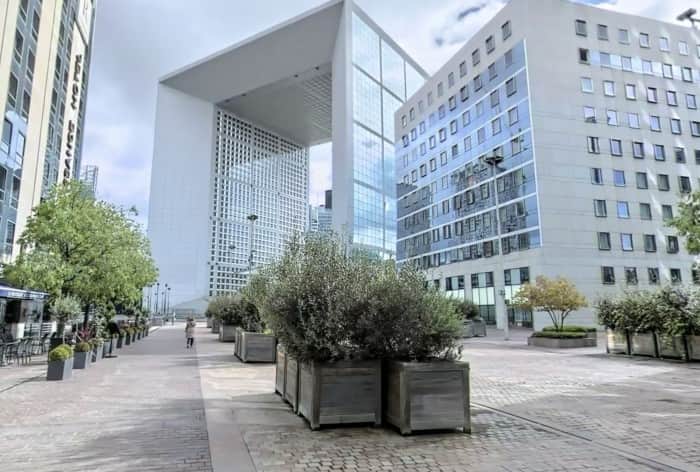 Local commercial · 300 m² · Fonds de commerce — photo 1