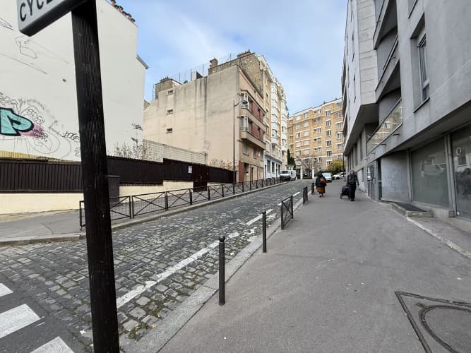 Local commercial · 105 m² · Cession de bail — photo 1
