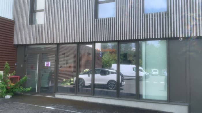 Local commercial · 492 m² · Location — photo 1