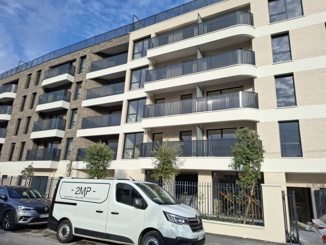 Murs commerciaux · 92 m² · Achat des murs — photo 1
