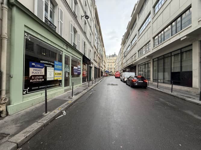 Local commercial · 127 m² · Fonds de commerce — photo 1