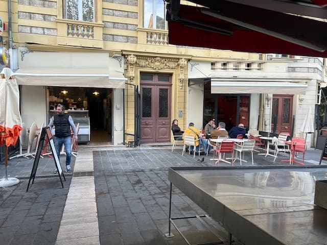 Local commercial · 52 m² · Fonds de commerce — photo 1