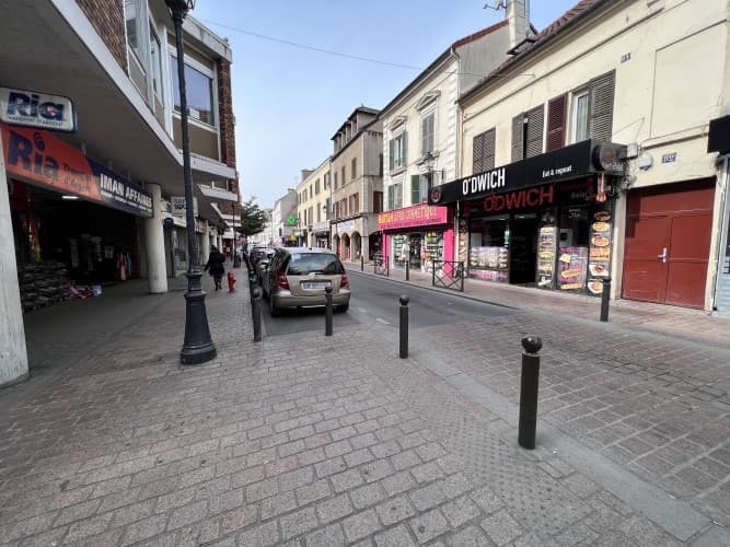 Local commercial · 66 m² · Fonds de commerce — photo 1