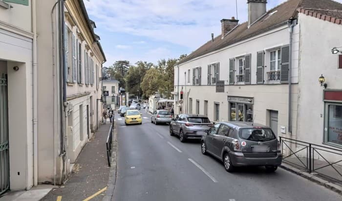 Local commercial · 90 m² · Cession de bail — photo 1