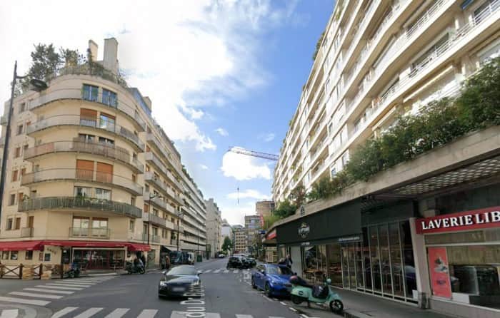 Local commercial · 226 m² · Location — photo 1