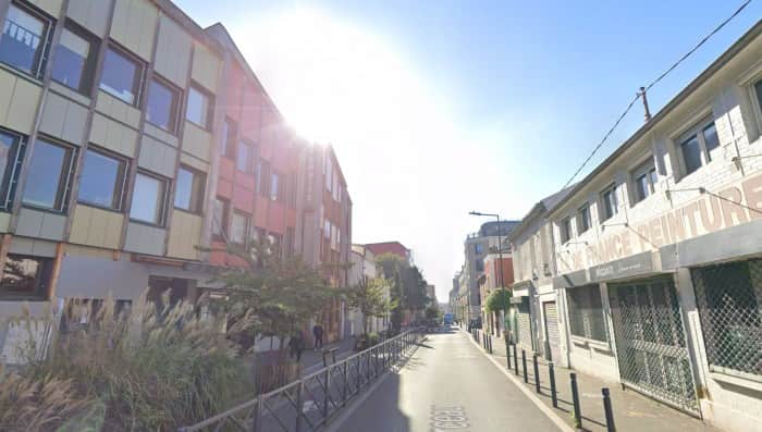 Local commercial · 112 m² · Location — photo 1