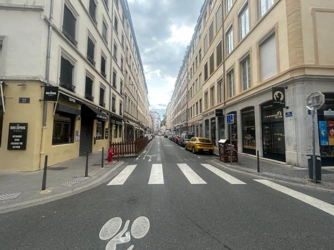 Local commercial · 56 m² · Fonds de commerce — photo 1