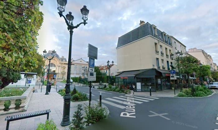 Local commercial · 112 m² · Fonds de commerce — photo 1