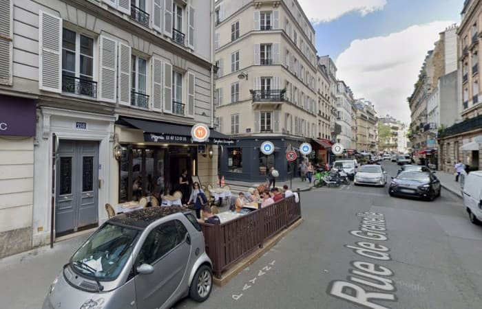 Local commercial · 138 m² · Fonds de commerce — photo 1