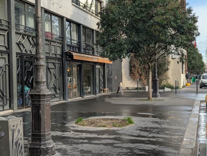 Local commercial · 103 m² · Location — photo 1