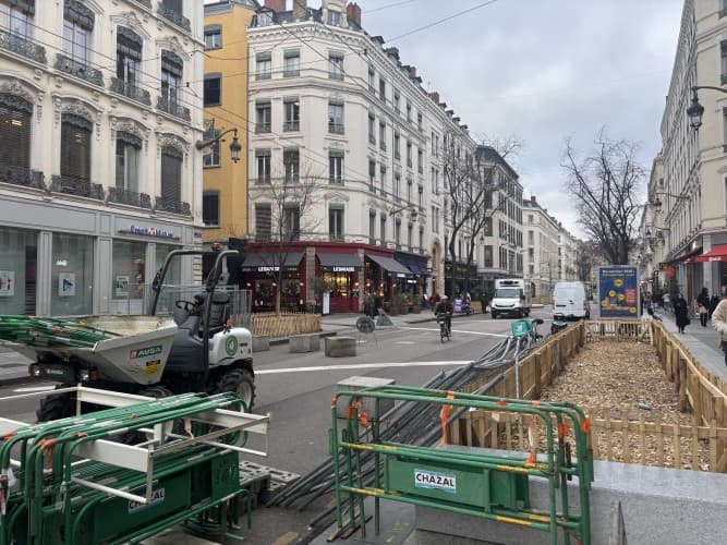 Local commercial · 600 m² · Fonds de commerce — photo 1