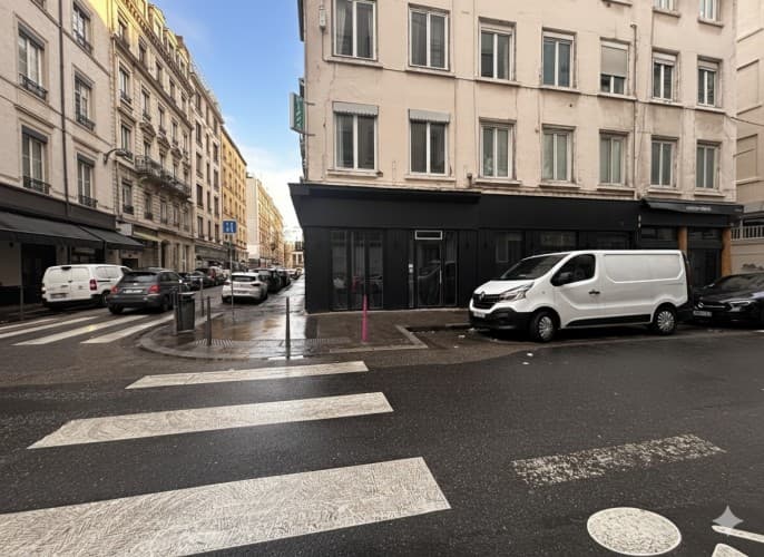 Murs commerciaux · 110 m² · Achat des murs — photo 1