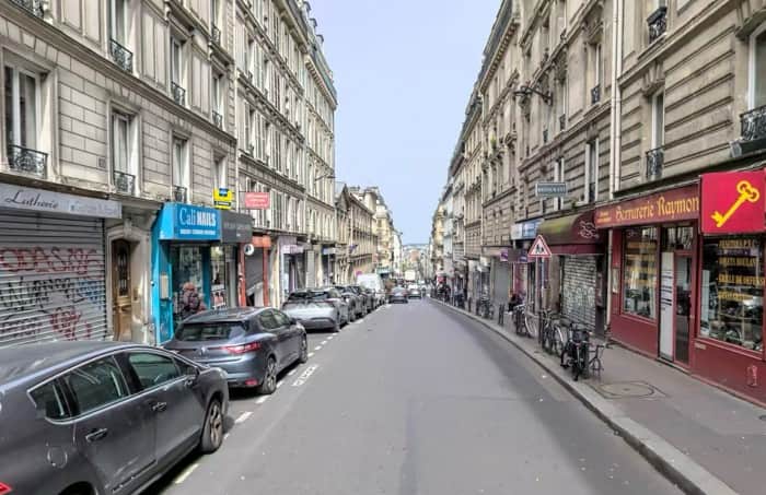 Local commercial · 59 m² · Location — photo 1