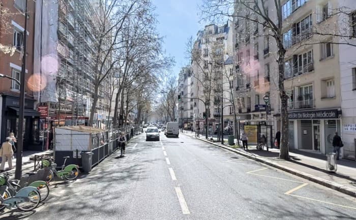 Local commercial · 81 m² · Fonds de commerce — photo 1