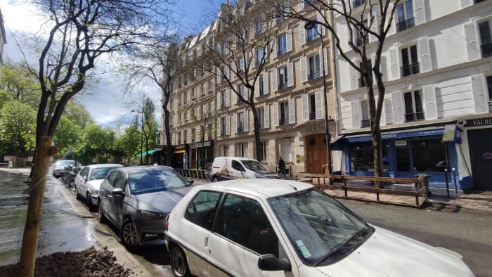 Local commercial · 33 m² · Location — photo 1