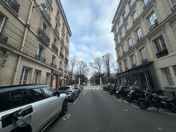 Local commercial · 32 m² · Cession de bail — photo 1
