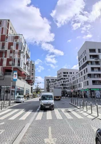 Local commercial · 481 m² · Location — photo 1