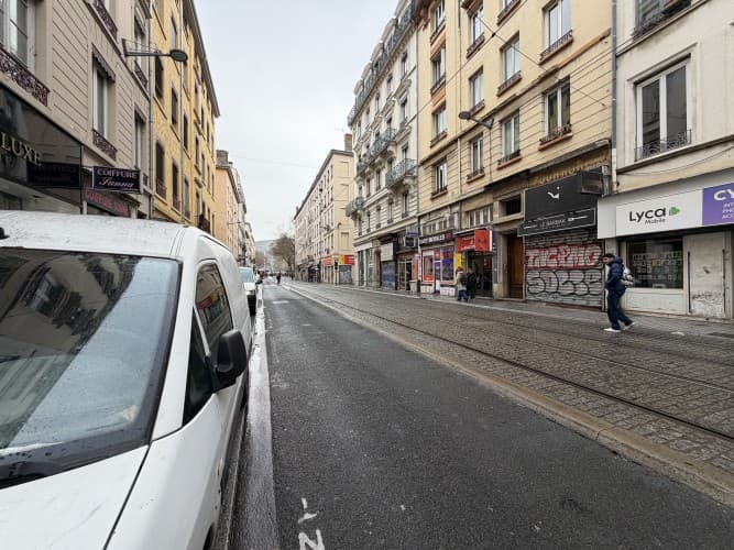 Local commercial · 95 m² · Fonds de commerce — photo 1