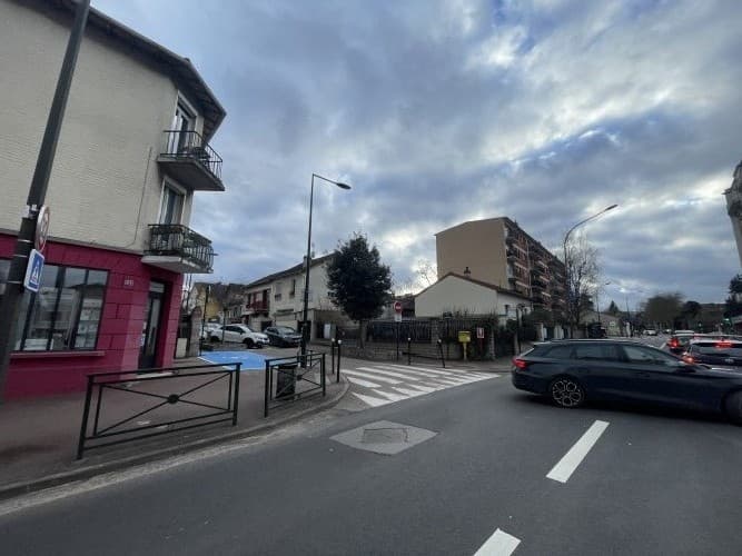 Local commercial · 64 m² · Fonds de commerce — photo 1