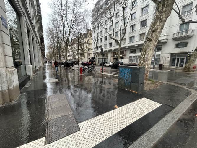 Local commercial · 157 m² · Fonds de commerce — photo 1