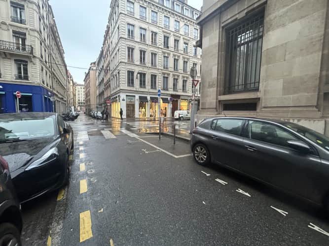Local commercial · 120 m² · Fonds de commerce — photo 1