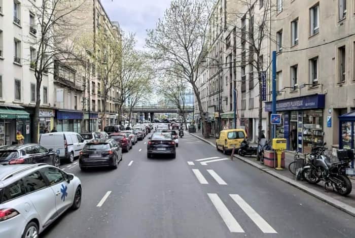 Local commercial · 96 m² · Location — photo 1