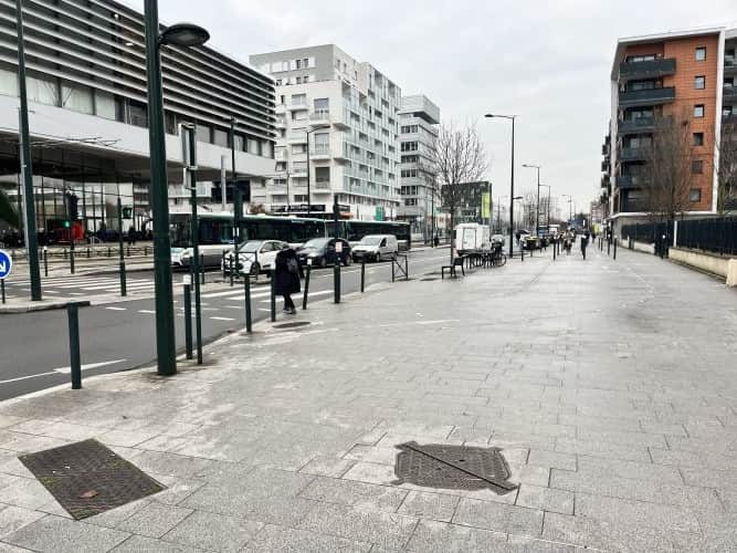 Murs commerciaux · 194 m² · Achat des murs — photo 1