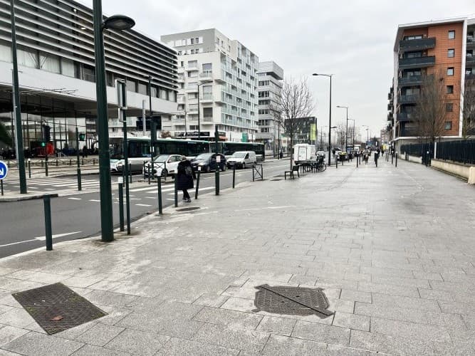 Murs commerciaux · 194 m² · Achat des murs — photo 1
