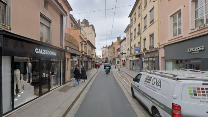 Local commercial · 109 m² · Cession de bail — photo 1