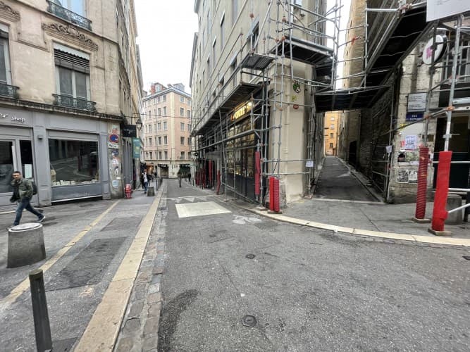 Local commercial · 36 m² · Cession de bail — photo 1