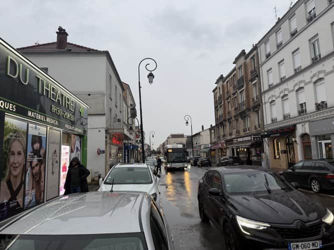 Local commercial · 60 m² · Cession de bail — photo 1