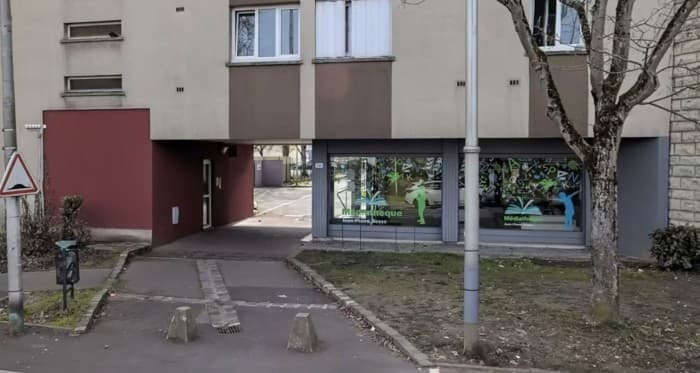 Local commercial · 67 m² · Cession de bail — photo 1