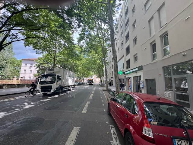 Local commercial · 52 m² · Cession de bail — photo 1