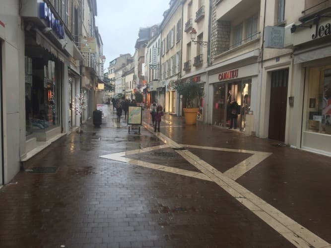 Local commercial · 40 m² · Location — photo 1