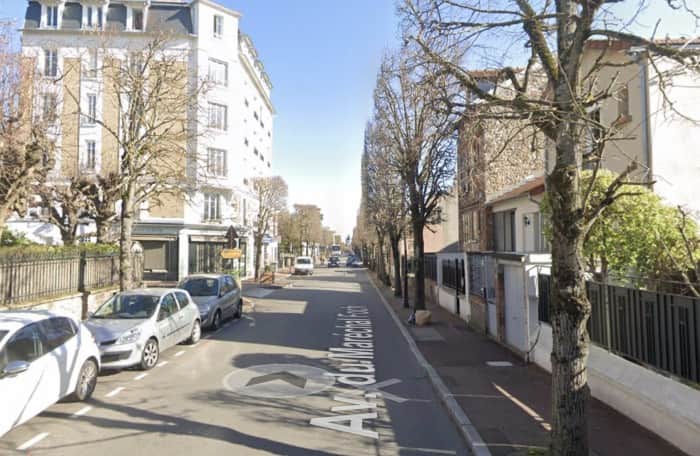 Local commercial · 210 m² · Cession de bail — photo 1