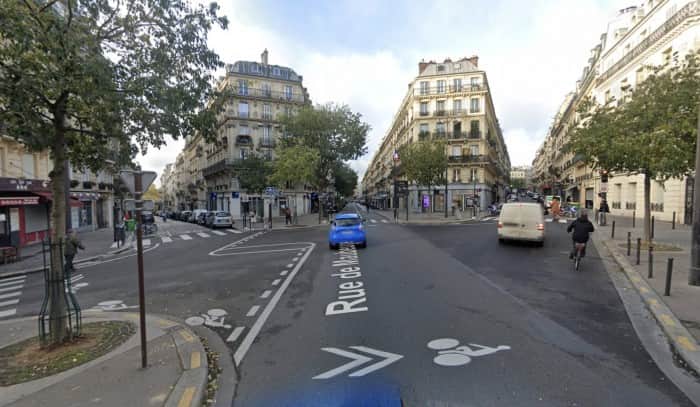 Local commercial · 61 m² · Location — photo 1
