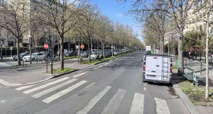 Local commercial · 130 m² · Cession de bail — photo 1